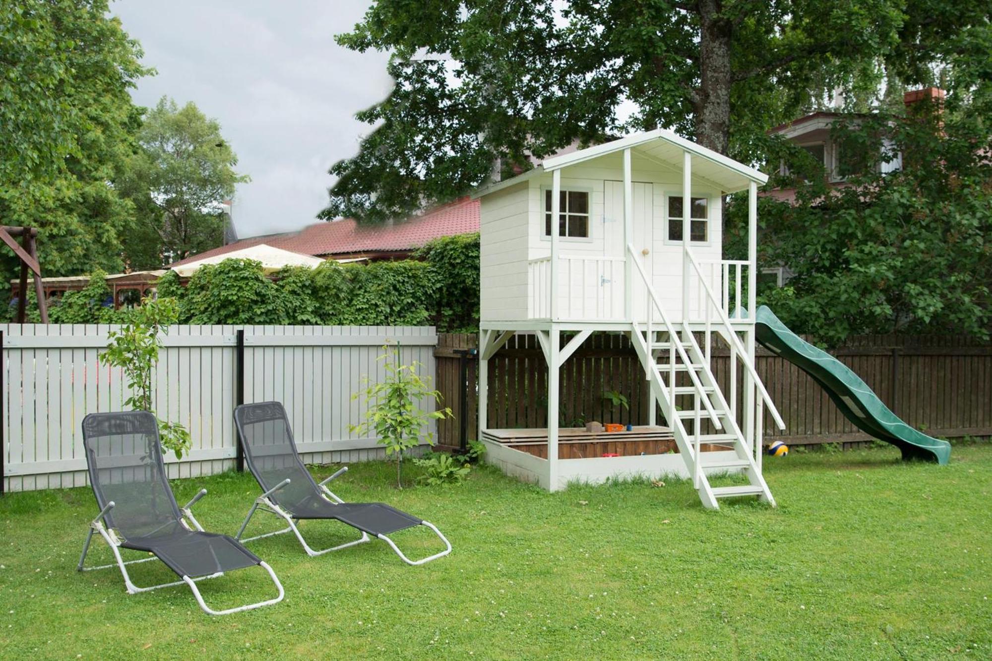 Cabin Guesthouse With Free Parking Pärnu Exteriér fotografie